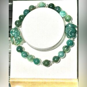 Alashan Seahorse and Fish Carving with Moss Agate Beads